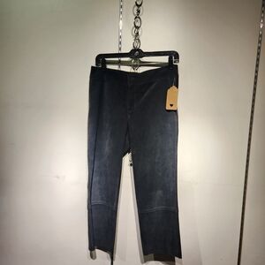 Gucci Suede Vintage Black Capris